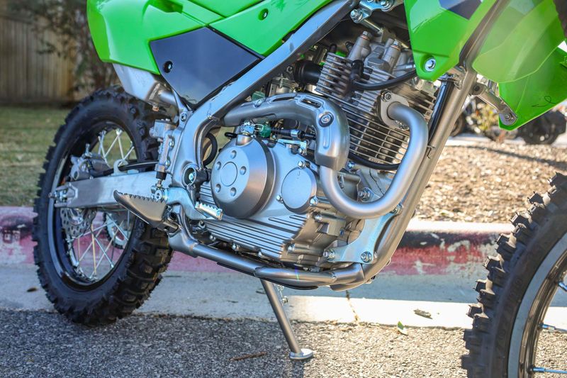NEW 2026 KAWASAKI KLX140R L Image 17