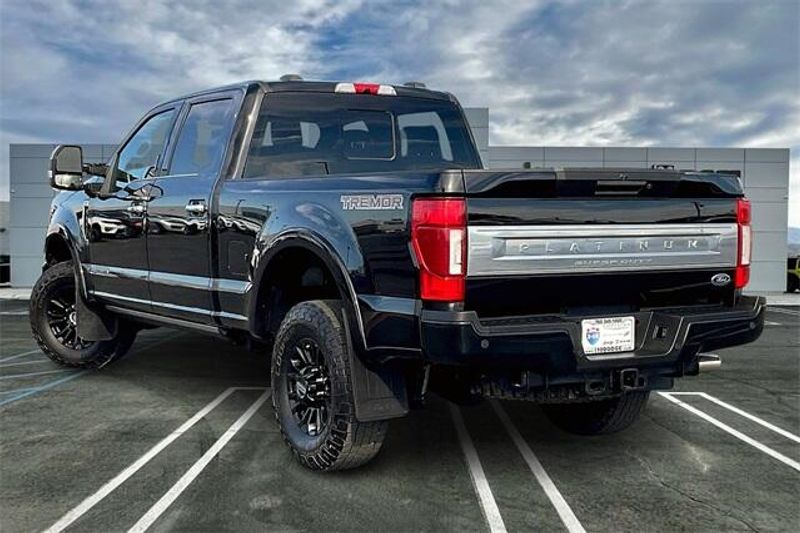 2022 Ford F-350 PlatinumImage 10