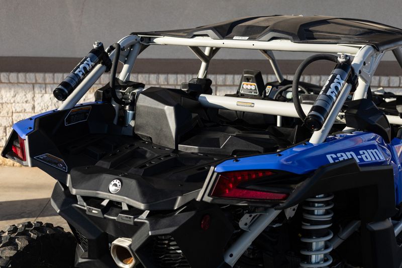 2023 CAN-AM SSV MAV MAX XRS 72 TURBRR BE SAS 23 in a BLUE-BLACK exterior color. Family PowerSports (877) 886-1997 familypowersports.com 