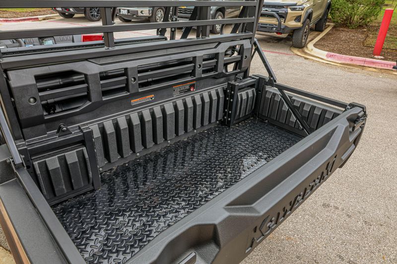NEW 2026 KAWASAKI MULE PRO-FXT 820 EPS Image 16
