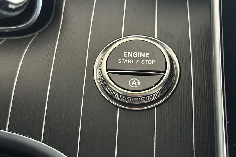 New 2026 Mercedes-Benz C-Class C 300Image 18