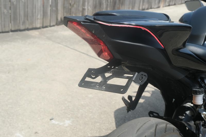 2024 Yamaha YZFR7 BLACK Image 20