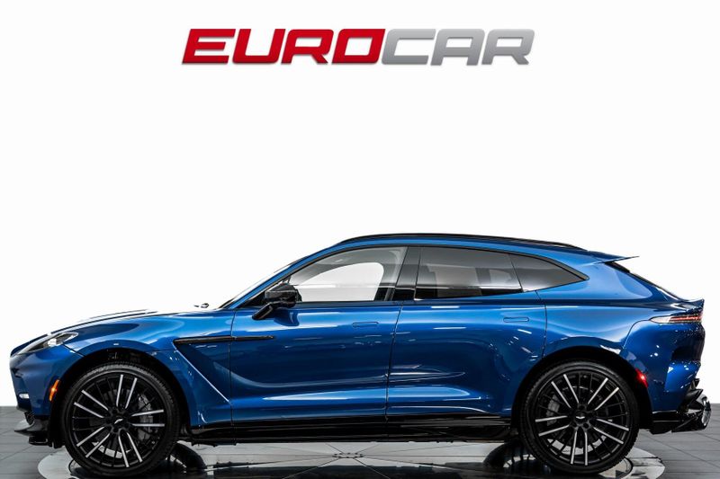 Used 2023 Aston Martin DBX 707 *HUGE CARBON OPTIONS * 23 FORGED WHEELS*Image 2