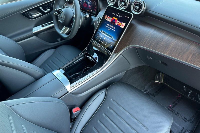 New 2026 Mercedes-Benz GLC-Class GLCGLC 300Image 14