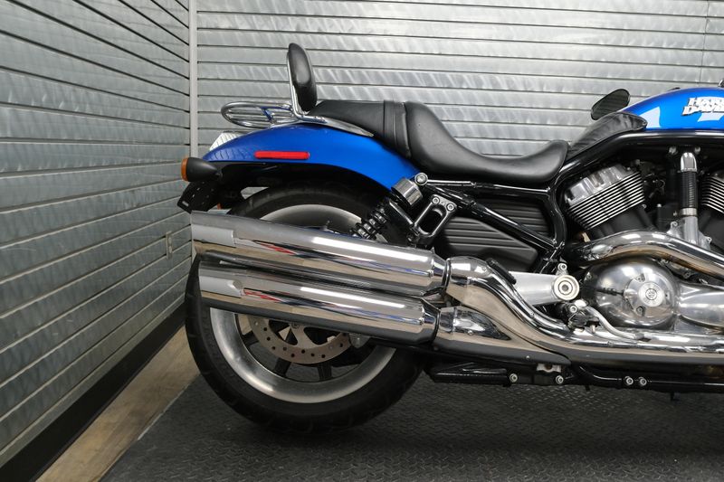USED 2007 HARLEY NIGHT ROD Image 11