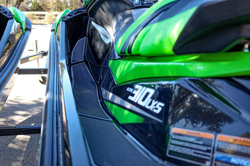 2024 Kawasaki JET SKI ULTRA 310 310LXS  BLACKGREEN Image 10