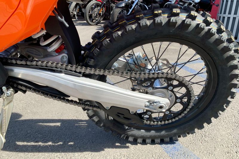 New 2025 KTM 150 XC-W Image 17