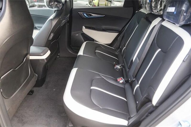 2025 Kia EV6 GT-LineImage 11