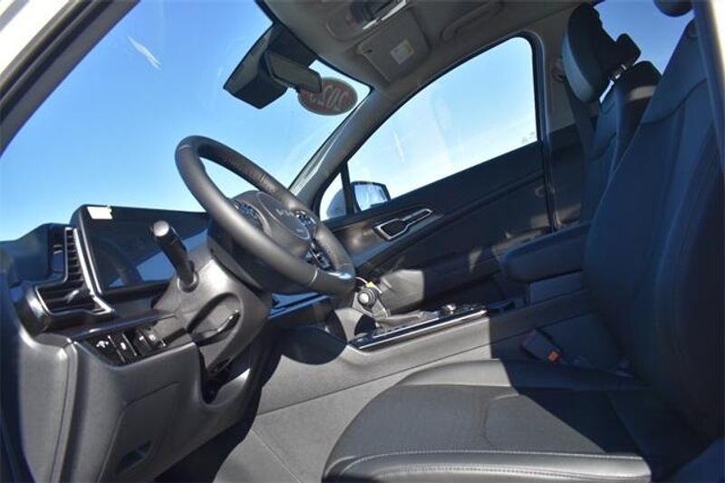 2025 Kia Sportage EXImage 20