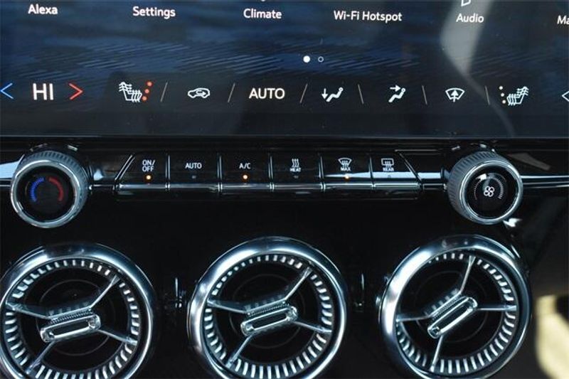 2025 Chevrolet Blazer EV LTImage 27