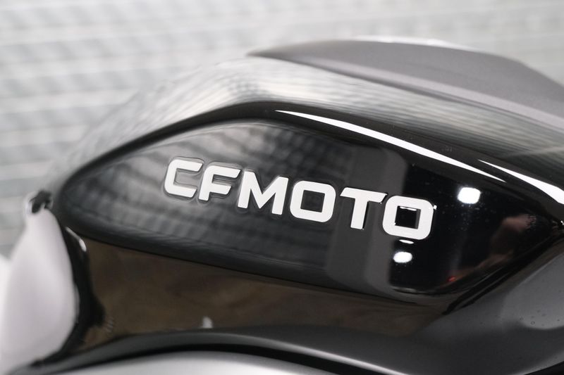 NEW 2026 CFMOTO 675SS Image 9