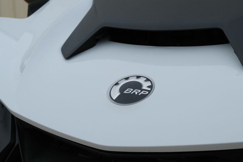 USED 2024 CAN-AM MAVERICK R 999T DCT Image 13