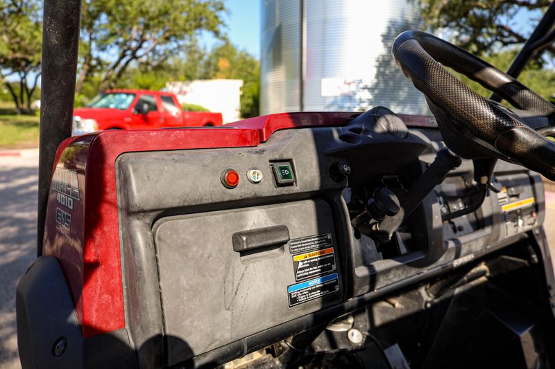 USED 2022 KAWASAKI MULE 4010 4X4 Image 9