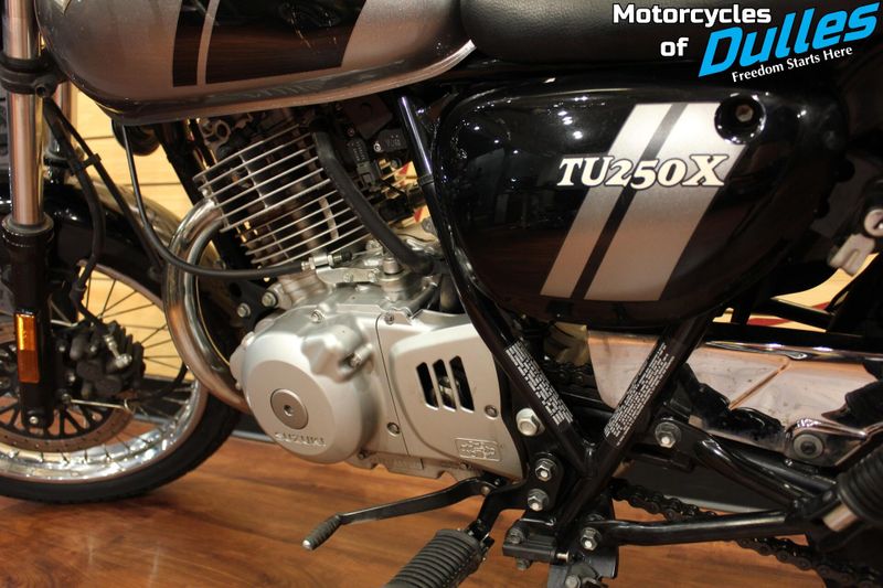 2017 Suzuki TU250 250X Image 9