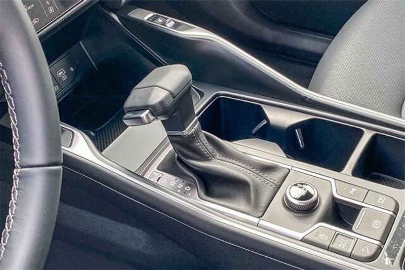 2025 Kia Sorento SImage 10