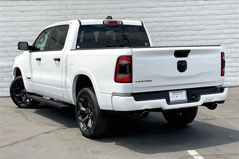 2023 RAM 1500 LimitedImage 10