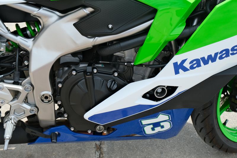 USED 2024 KAWASAKI NINJA ZX4RR ABS Image 11