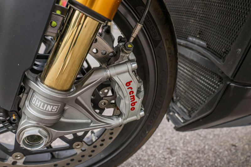 USED 2023 DUCATI STREETFIGHTER V4 Image 11