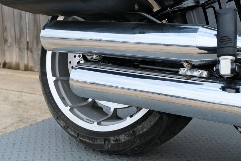 USED 2024 HARLEY SOFTAIL FAT BOY 114 Image 14