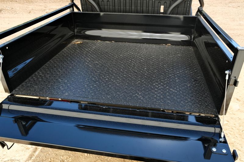 NEW 2026 KAWASAKI MULE SX 4X4 XC LE Image 21