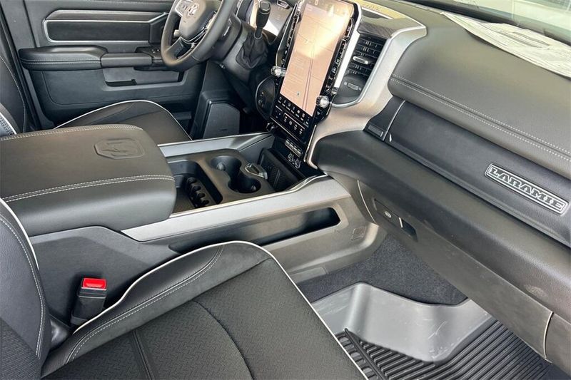 2025 Ram 3500 Laramie photo 15