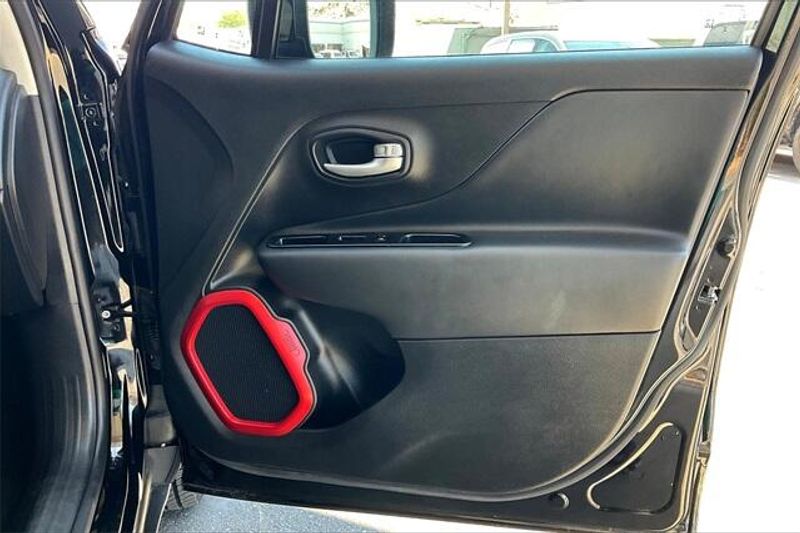 2023 Jeep Renegade TrailhawkImage 23
