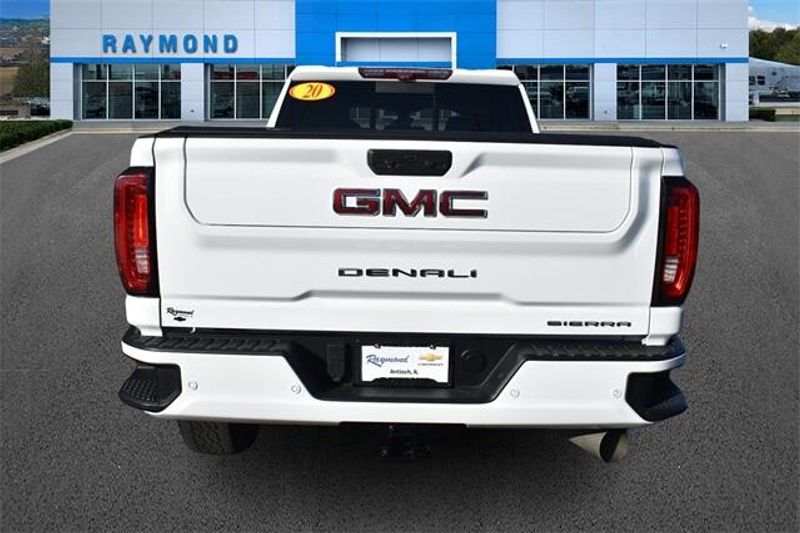 Used 2020 GMC Sierra 3500HD DenaliImage 4