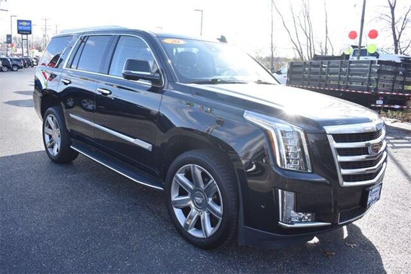 2020 Cadillac Escalade LuxuryImage 10