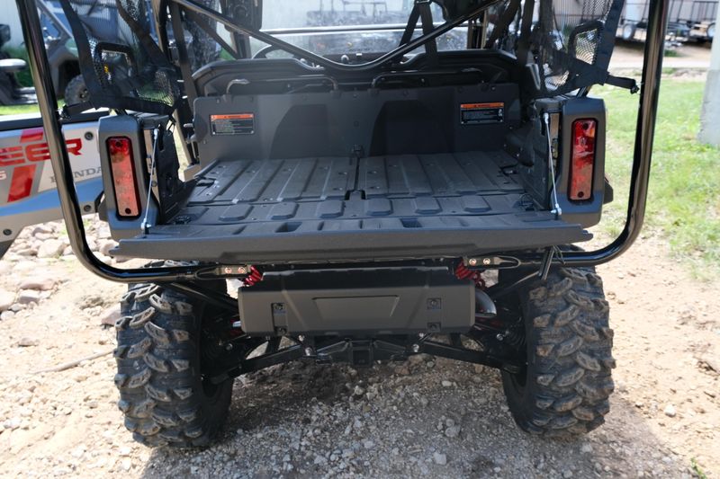 2025 Honda PIONEER 10005 TRAIL SE MATTE GRAY METALLIC Image 4