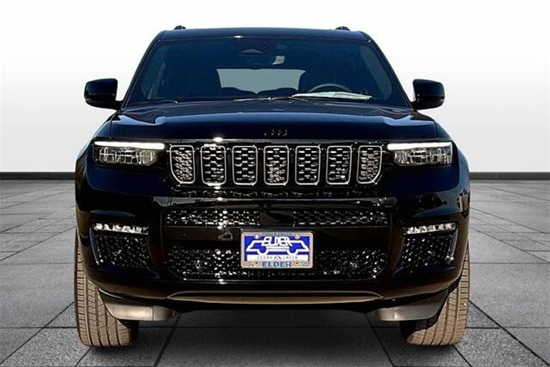 2025 Jeep Grand Cherokee L Summit Reserve 4x4Image 5