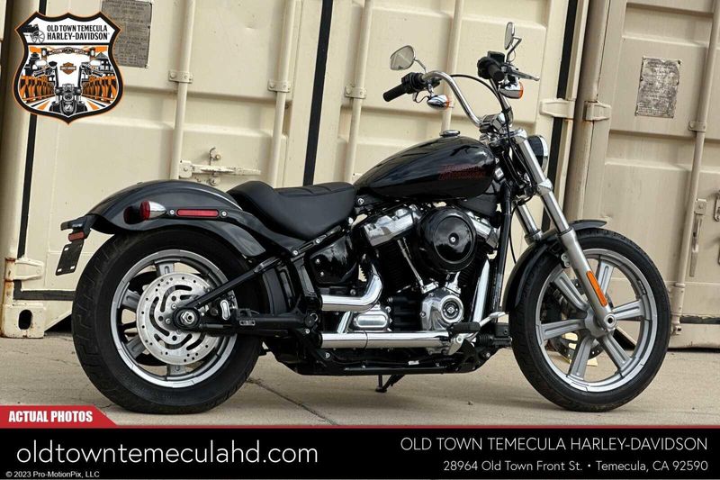 2023 Harley-Davidson Softail in a Black exterior color. BMW Motorcycles of Temecula – Southern California (951) 506-6903 bmwmotorcyclesoftemecula.com 