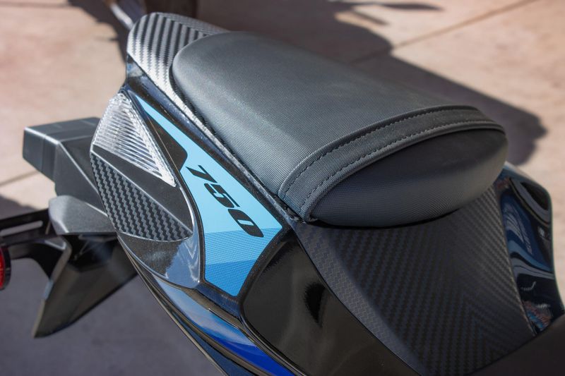 NEW 2026 SUZUKI GSXR750 Image 11