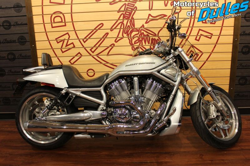 2012 Harley-Davidson VRSC  V-Rod 10 Anniversary Edition Image 1