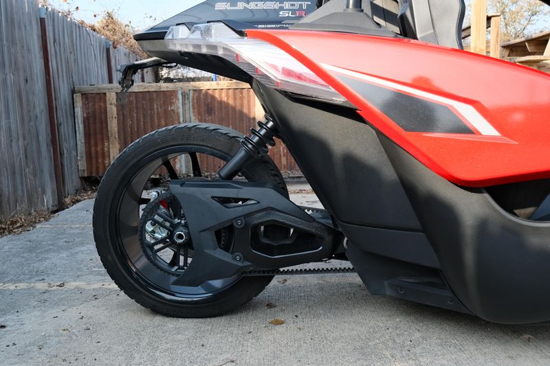 USED 2024 POLARIS SLINGSHOT SLR AUTODRIVE Image 16