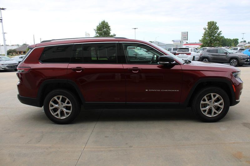 2021 Jeep Grand Cherokee Limited photo 6