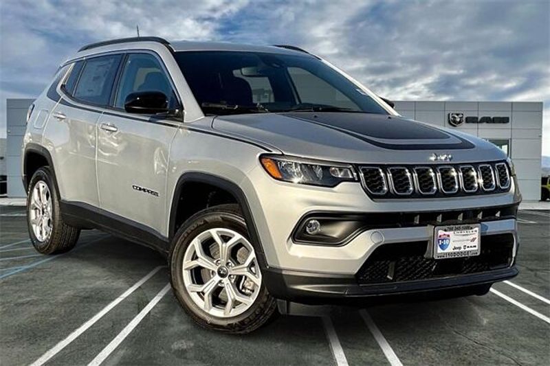 2025 Jeep Compass Latitude 4x4Image 14