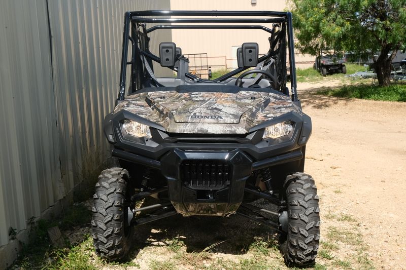 2025 Honda PIONEER 10006 DELUXE CREW TRUE TIMBER ATERA CAMO Image 10
