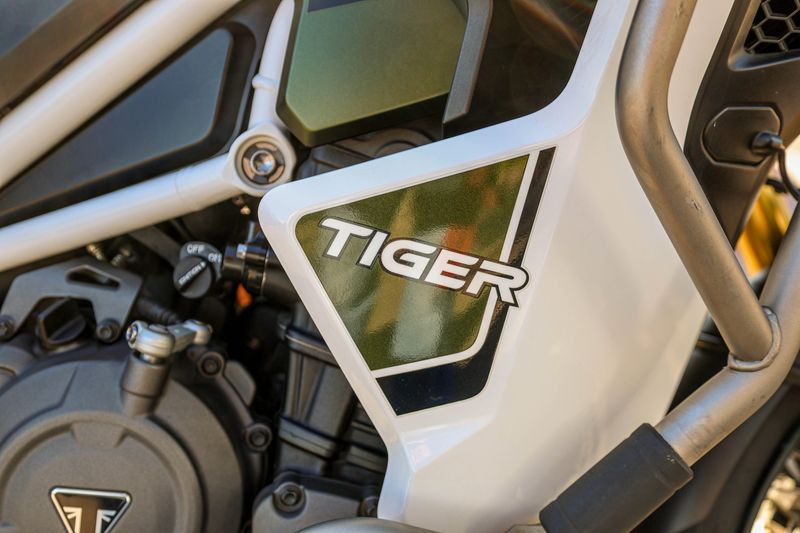 USED 2023 TRIUMPH TIGER1200 RALLY EXPLORER Image 11