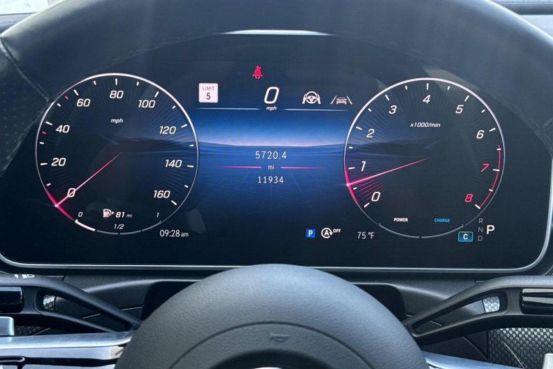 Used 2024 Mercedes-Benz CLE 300Image 29