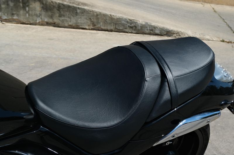 NEW 2025 SUZUKI BOULEVARD M109R Image 14