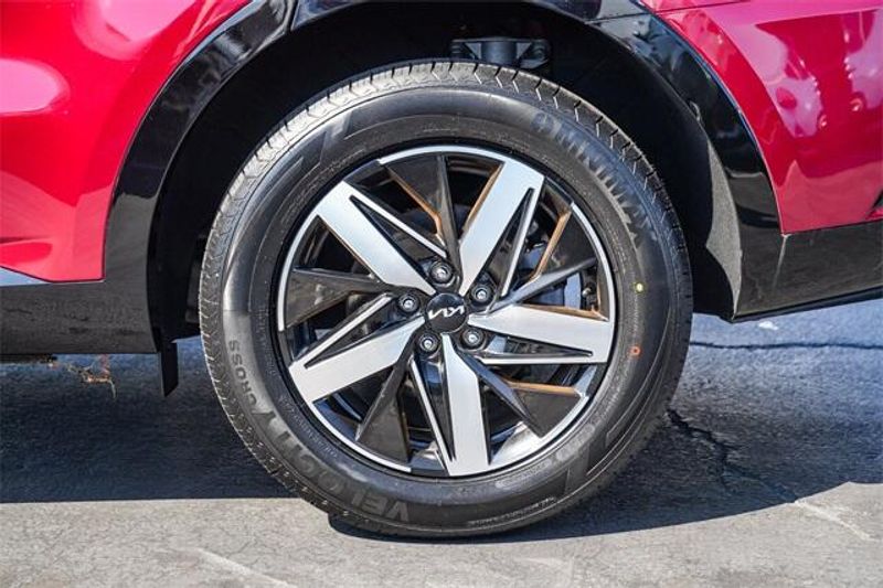 Used 2022 Kia Sorento EXImage 12