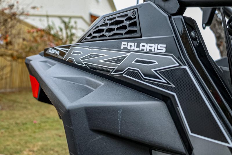 2016 Polaris RZR  S 1000 EPS BLACK PEARLImage 4