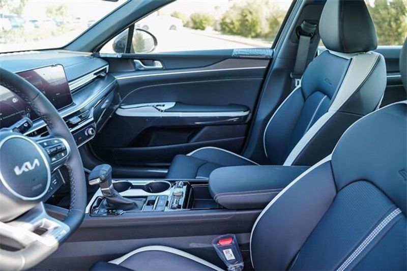 New 2026 Kia K5 GT-LineImage 10