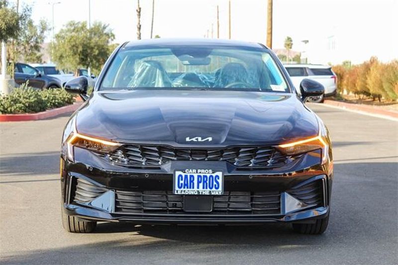 New 2025 Kia K5 LXSImage 3