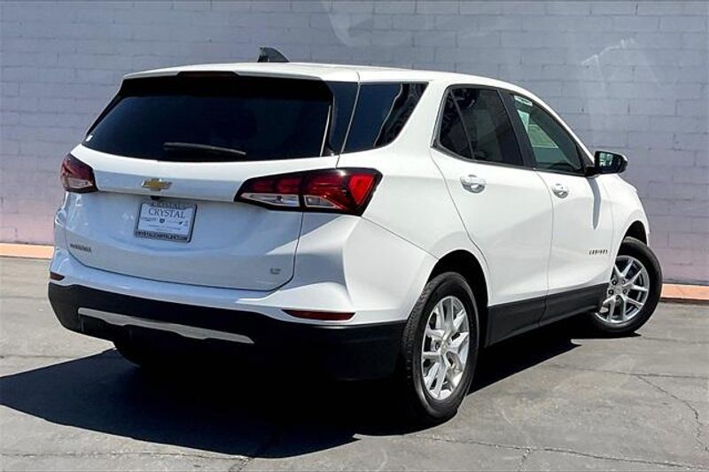 2023 Chevrolet Equinox LTImage 13