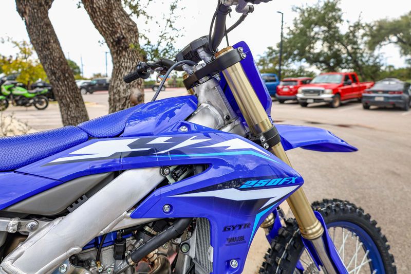 NEW 2026 YAMAHA YZ 250FX Image 7