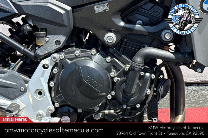 2020 BMW F 900 RImage 11