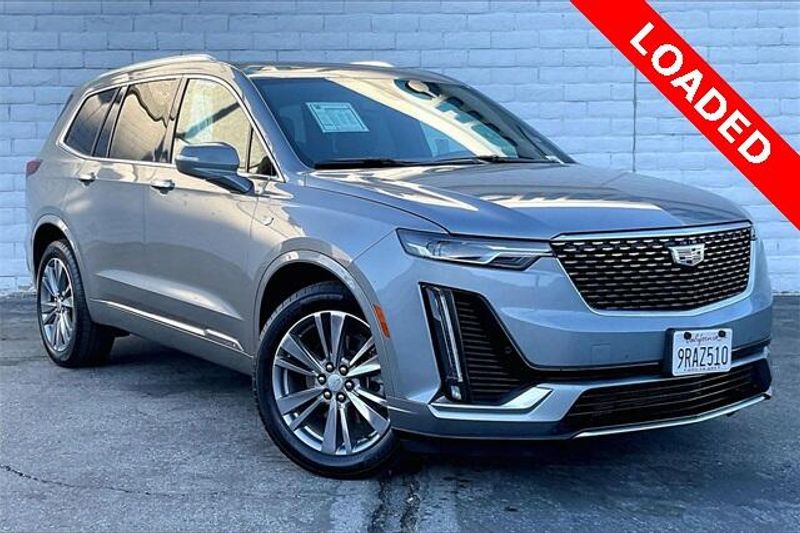 Used 2025 Cadillac XT6 Premium LuxuryImage 12