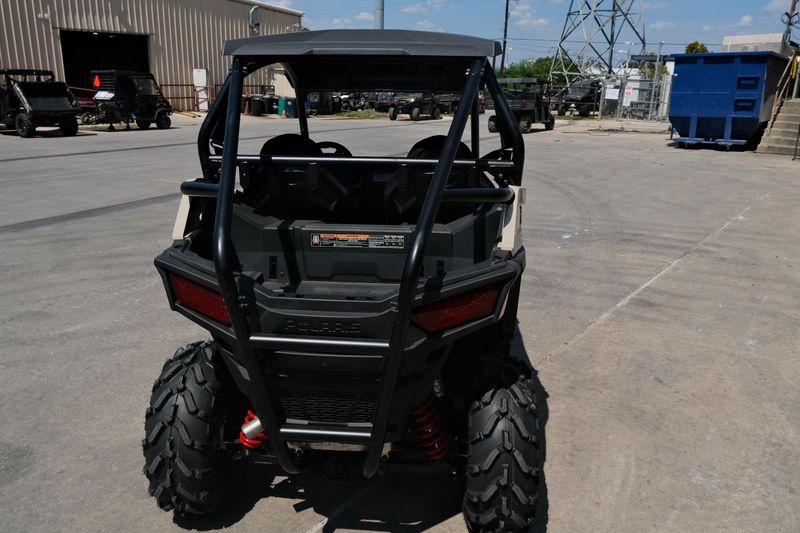 NEW 2026 POLARIS RZR TRAIL ULTIMATE Image 4
