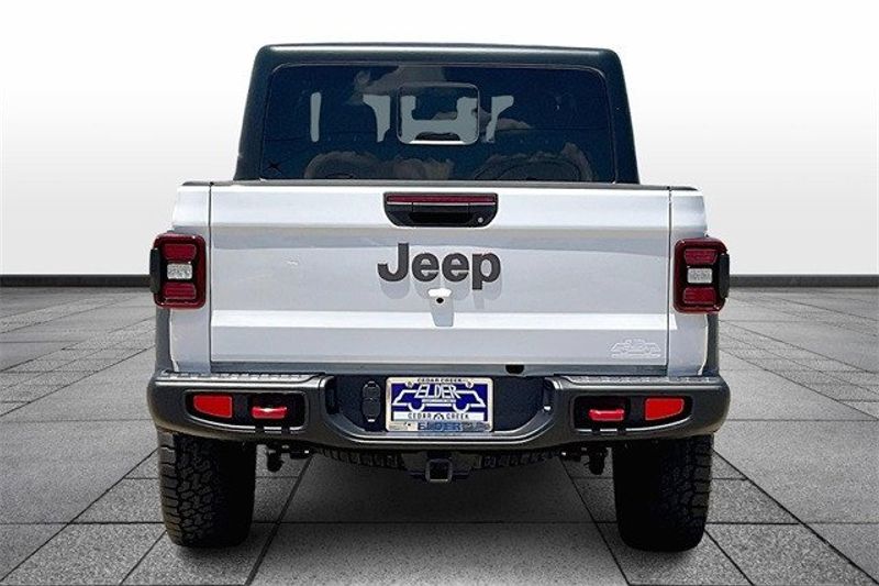 2024 Jeep Gladiator Rubicon 4x4Image 4